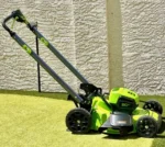 Greenworks 80V 21-Inch Self-Propelled Lawn Mowers. - Image 2