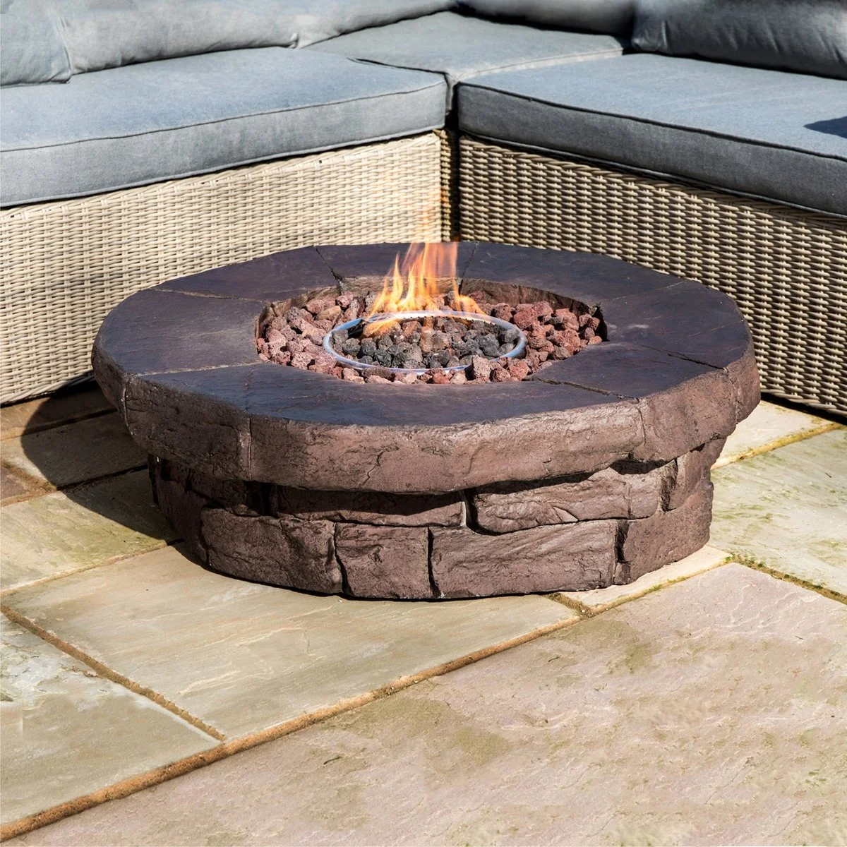 Red Barrel Studio Kimily Propane Outdoors Fire Pits